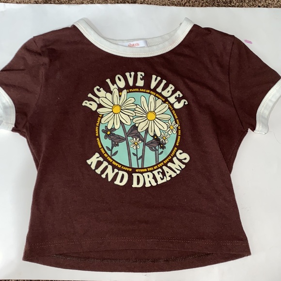 Summer crop-top! - Picture 3 of 3